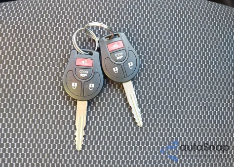 2015 Nissan Versa 1.6 Sv z USA, uszkodzony, nr VIN 3N1CN7AP7FL858969